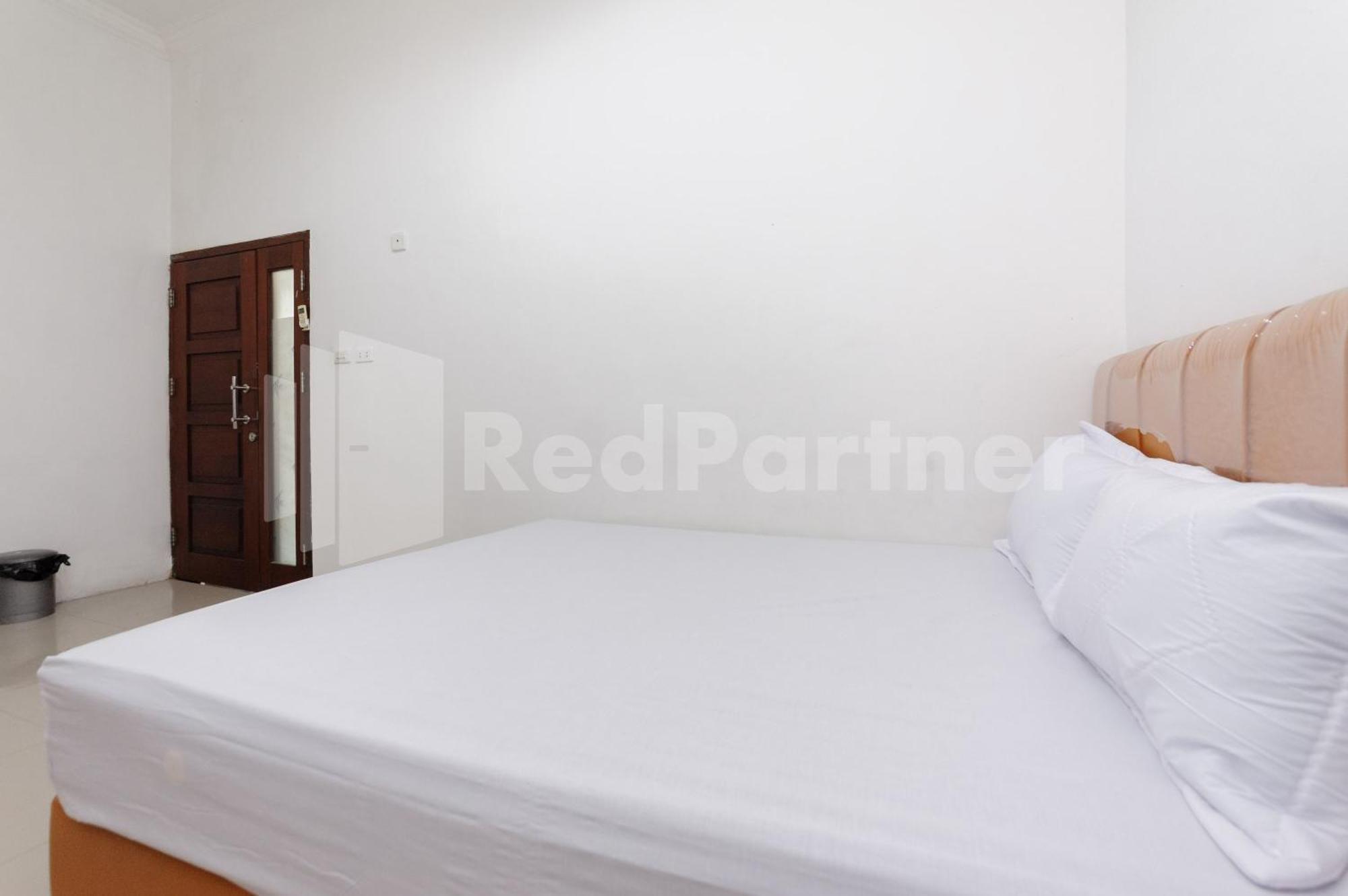 Reddoorz At Wisma Nabila Syariah Near Masjid Raya Baiturrahman Μπάντα Άτσεχ Εξωτερικό φωτογραφία